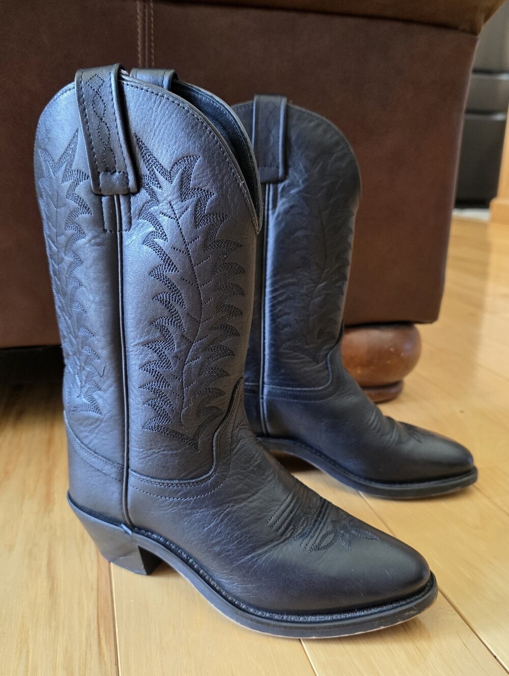 Old West Ladies Size 5 OW 2041L Leather Cowboy Boots